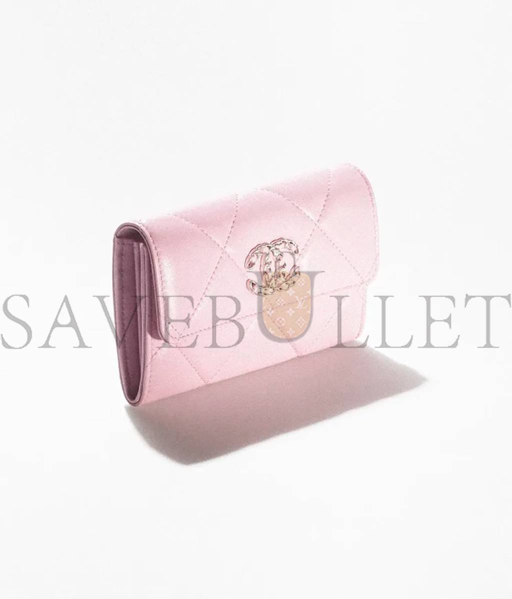Ch*el Ch*el 19 flap wallet ap2700 b07327 nh622 （15*10.5*3.5cm）